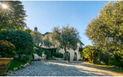 Elegant Villa on the hills of Lucca